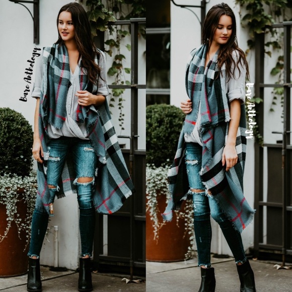 Cozy plaid open front loose knit long vest - Picture 3 of 4